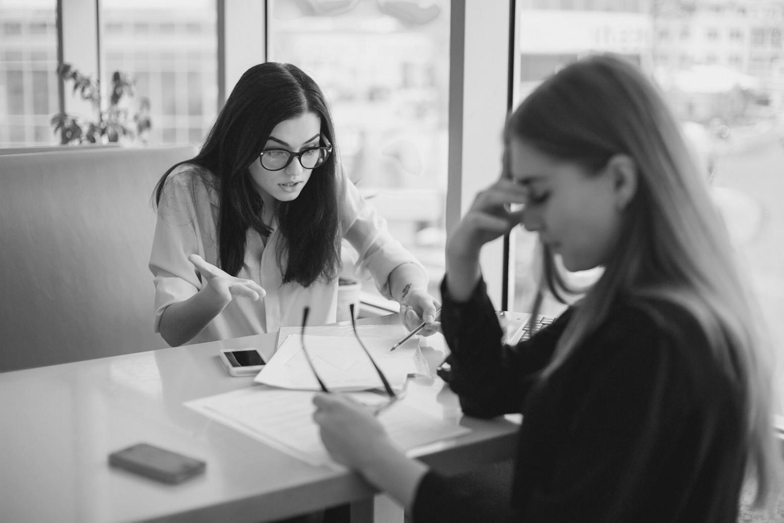 Практическая работа с финансовыми данными и аналитикой